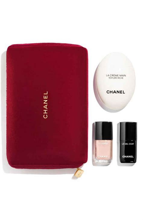 chanel pochette beauty